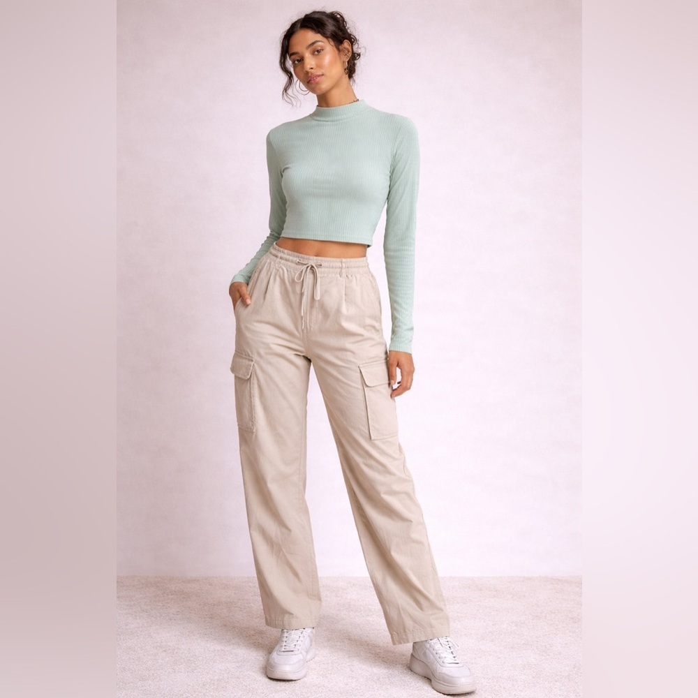 Streetwear Society Ribbed Mock Neck Cropped Top XL Mint